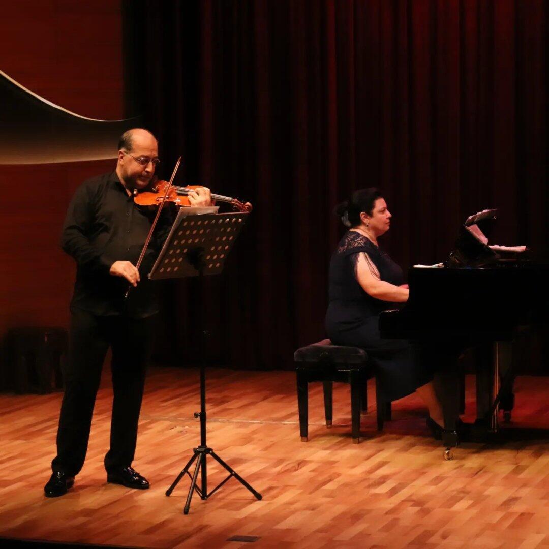 Звуки скрипки пленили сердца и вызвали восторг: концерт Ровшана Музаффарова в Баку