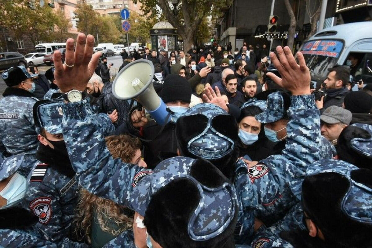 В Ереване с утра задержаны 88 участников протестов