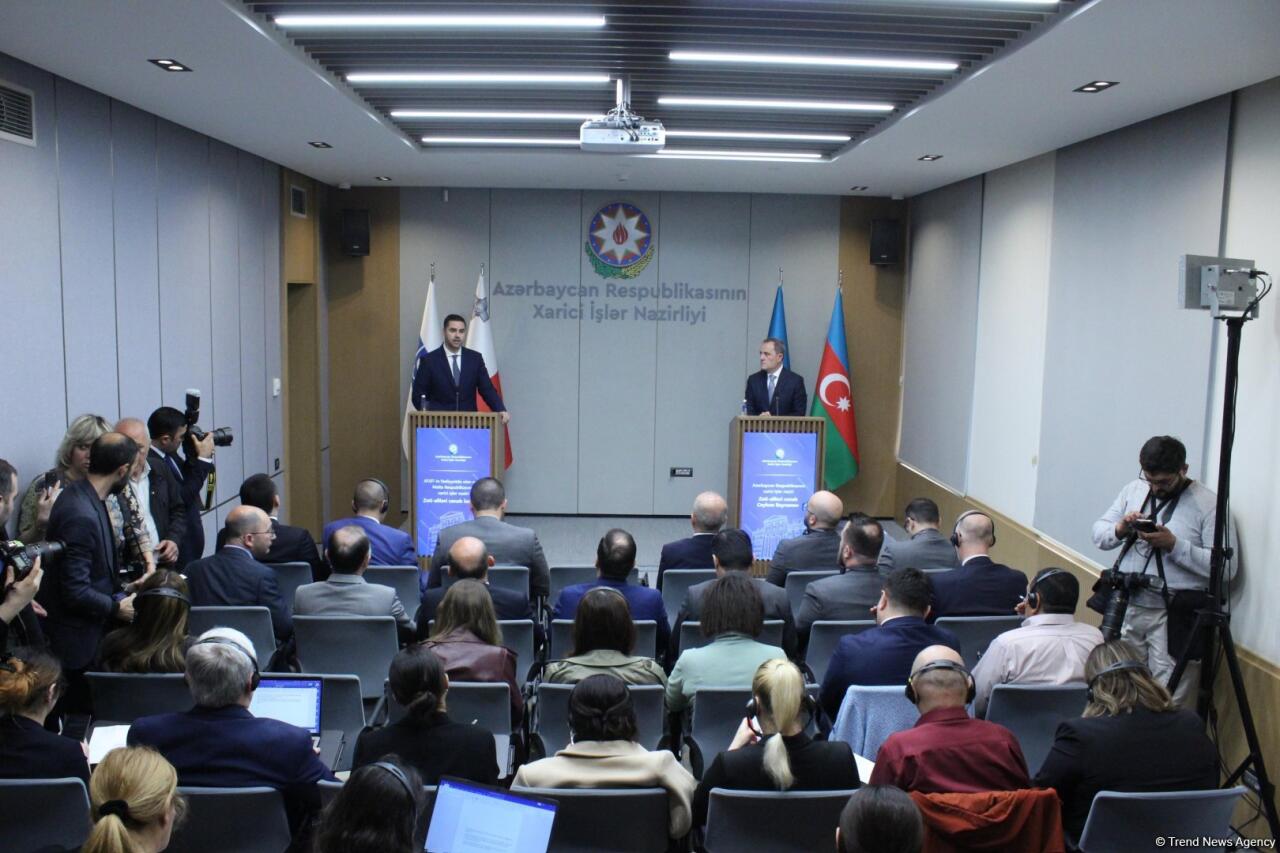 Состоялась совместная пресс-конференция Джейхуна Байрамова с действующим председателем ОБСЕ