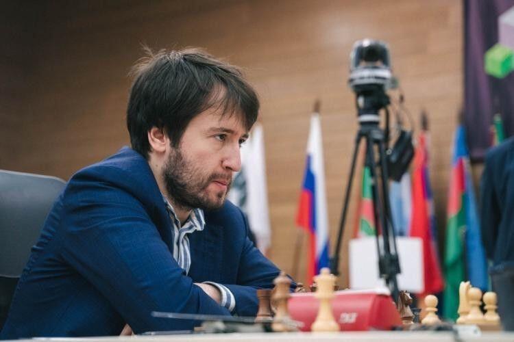 Ничья в поединке азербайджанских шахматистов на турнире 