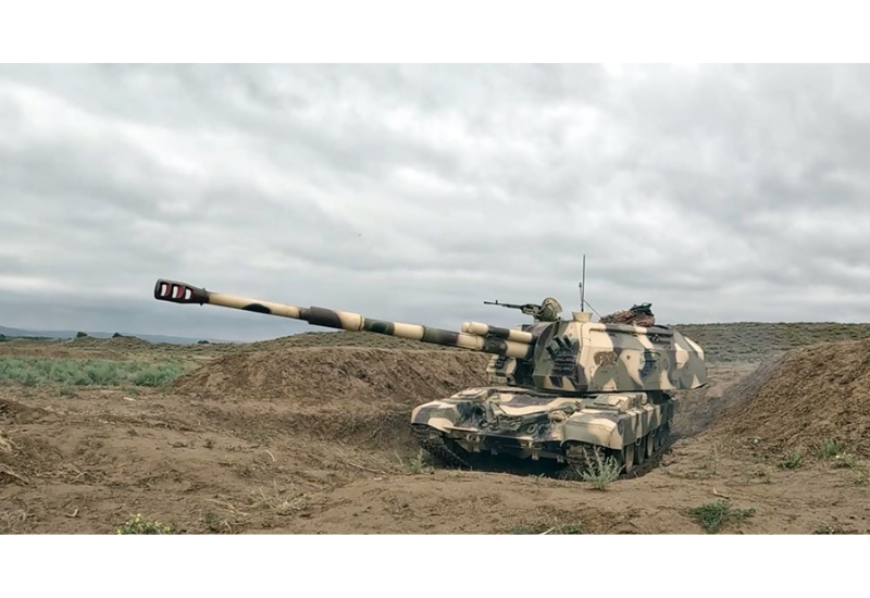Учения артиллеристов ВС Азербайджана