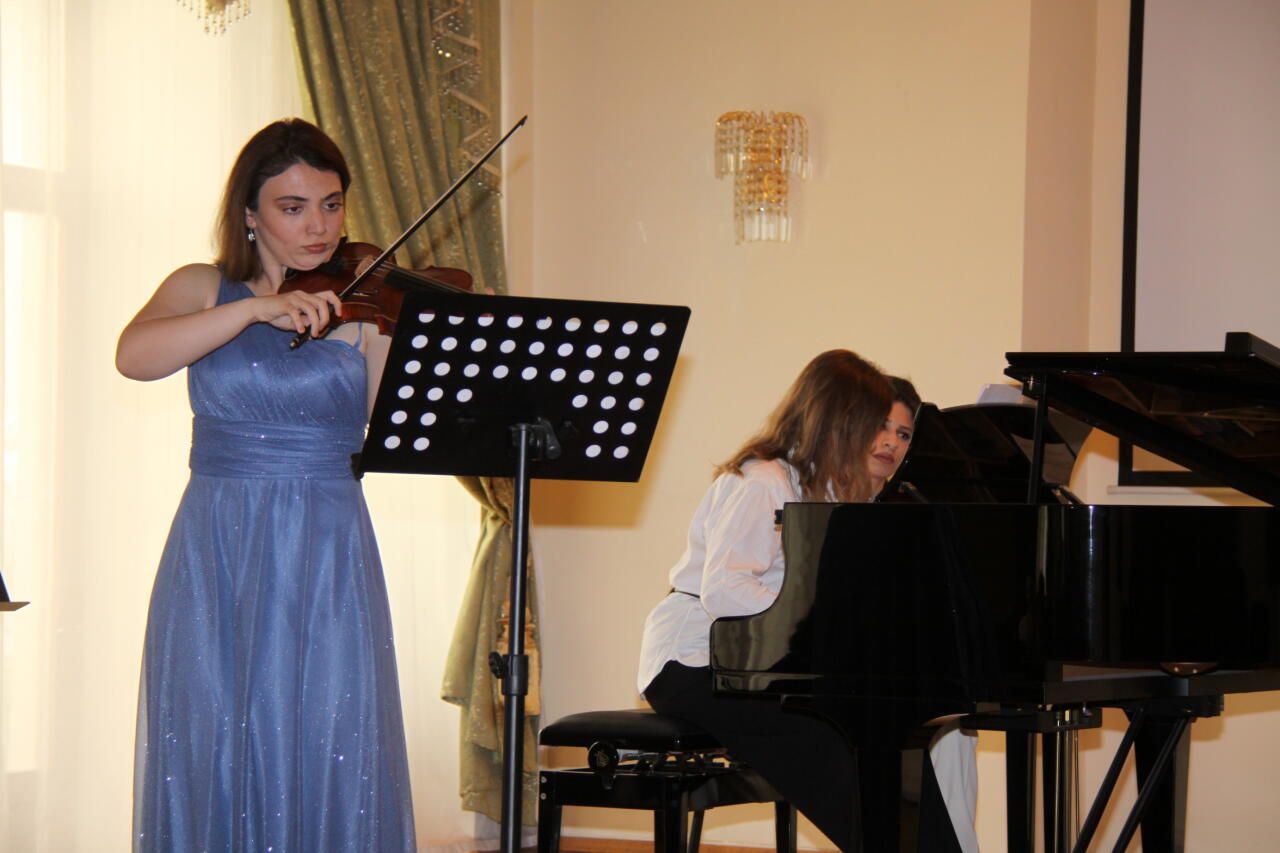 Состоялось открытие Пленума, посвященного творчеству молодых композиторов Азербайджана