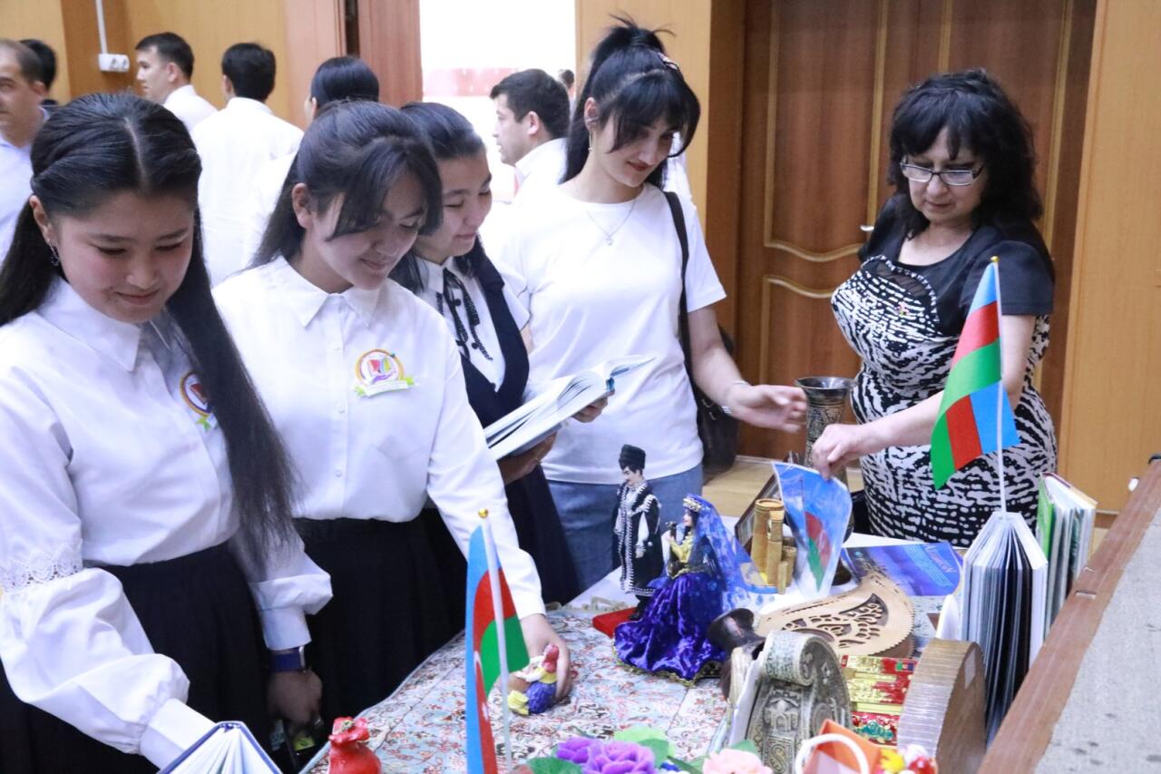 Азербайджан представлен на мероприятии "Мы - дети одной земли" в Узбекистане