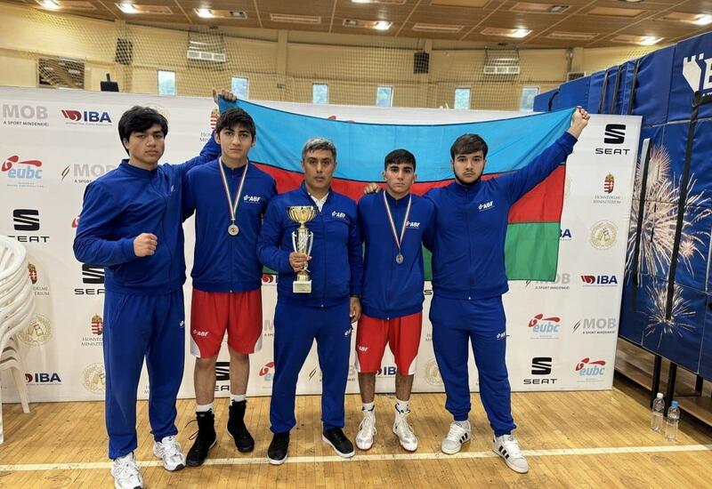 Азербайджанские боксеры завоевали золото и серебро в Венгрии