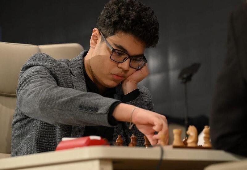 Азербайджанский шахматист обыграл армянина и вошел в Топ-13 на "Шардже Мастерс"