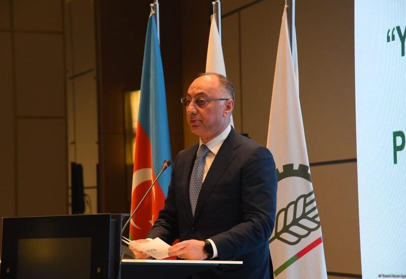 В Азербайджане запрещено применение и оборот 238 наименований высокотоксичных активных веществ