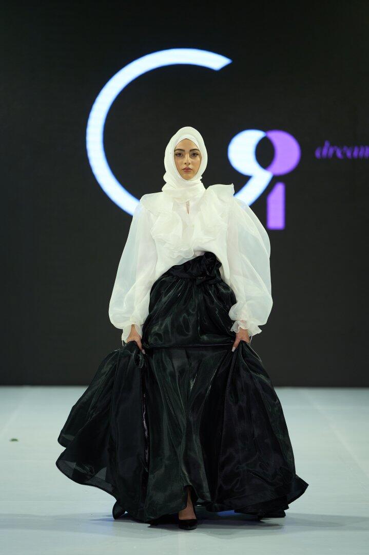 Azerbaijan Fashion Week 2024 – мировые тренды, от зороастризма до горы Янардаг