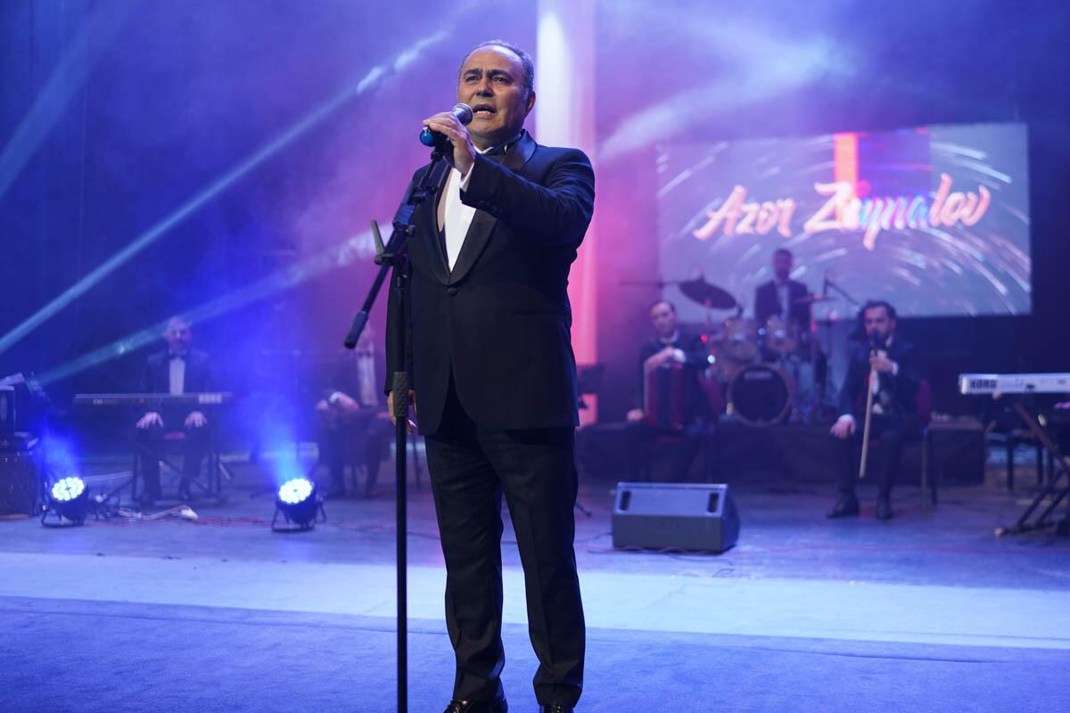 В Гянджинской филармонии состоялся предъюбилейный концерт народного артиста Азера Зейналова