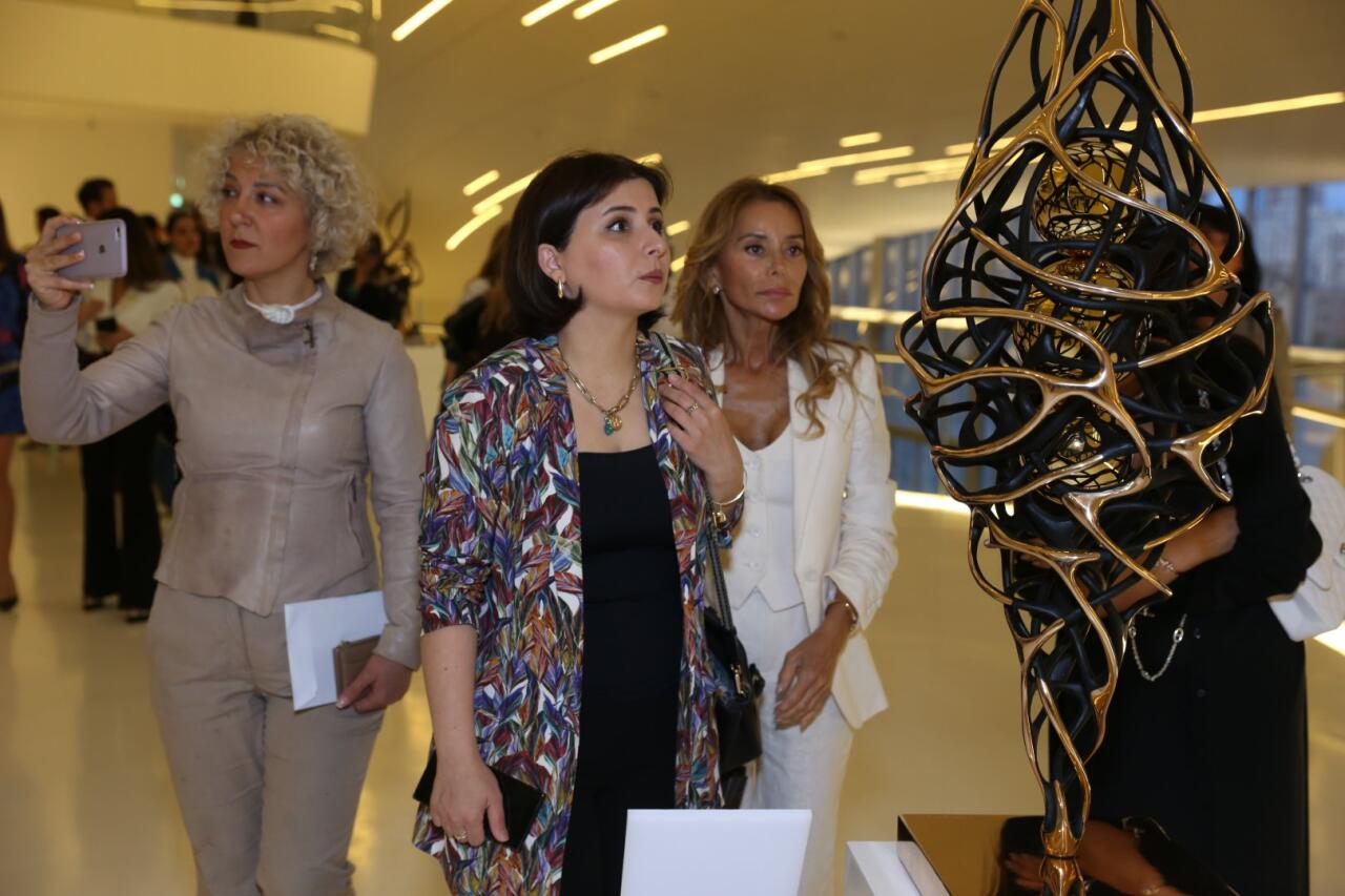 В Центре Гейдара Алиева открылась выставка "Линии невидимого"
