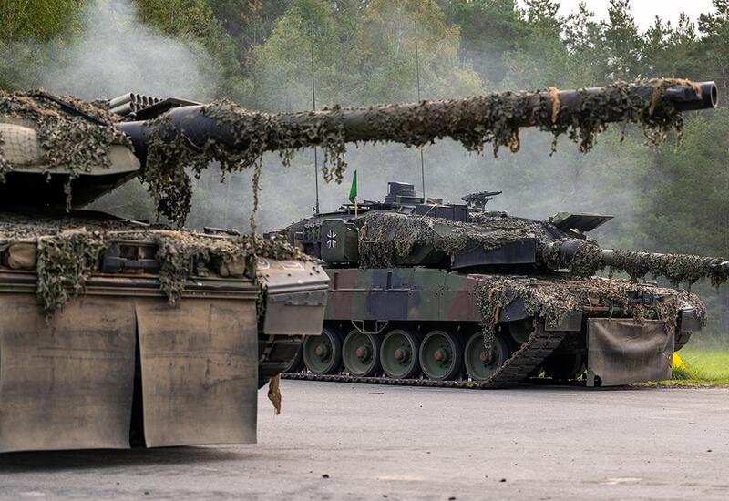 ФРГ вместе с Данией передала Киеву 10 танков Leopard