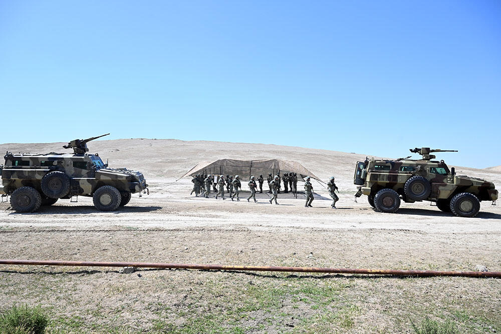 С личным составом Управления военной полиции проведены занятия по боевой подготовке