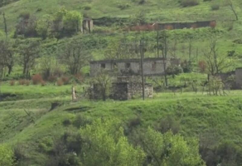 Кадры из освобожденного от оккупации газахского села Гызылгаджилы