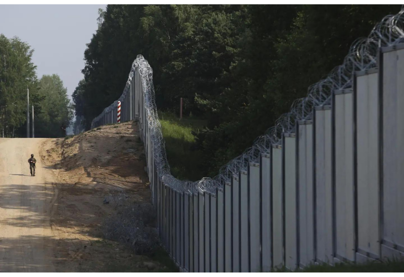 Польша направила на границу с Беларусью дополнительные силы