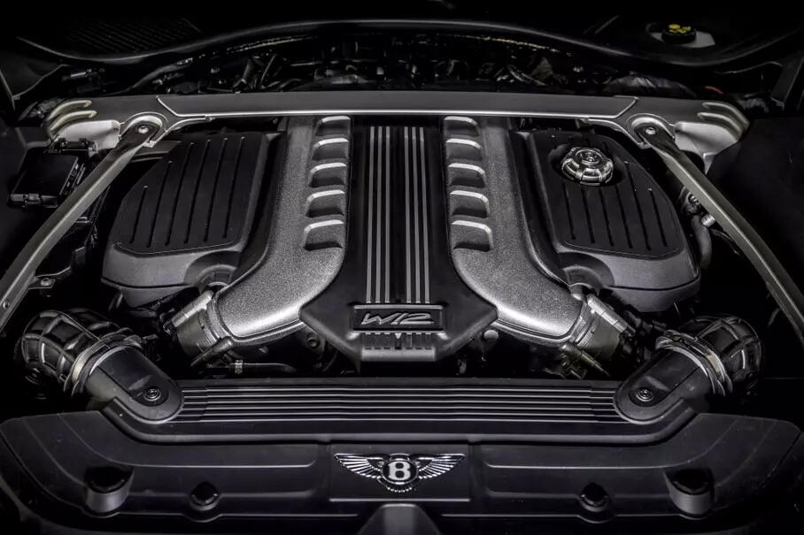 Bentley заменит легендарный W12 гибридным агрегатом