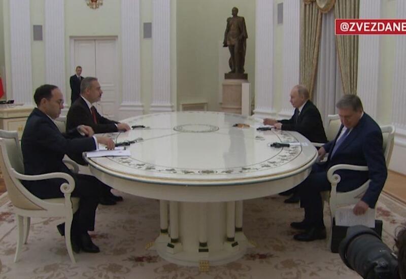 Встреча Путина с главой МИД Турции
