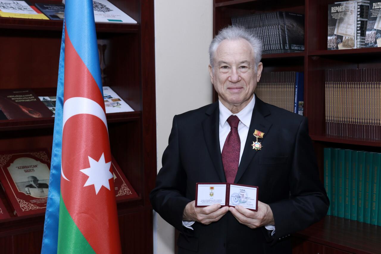 ABŞ-də yaşayan diaspor fəallarına medallar təqdim olunub