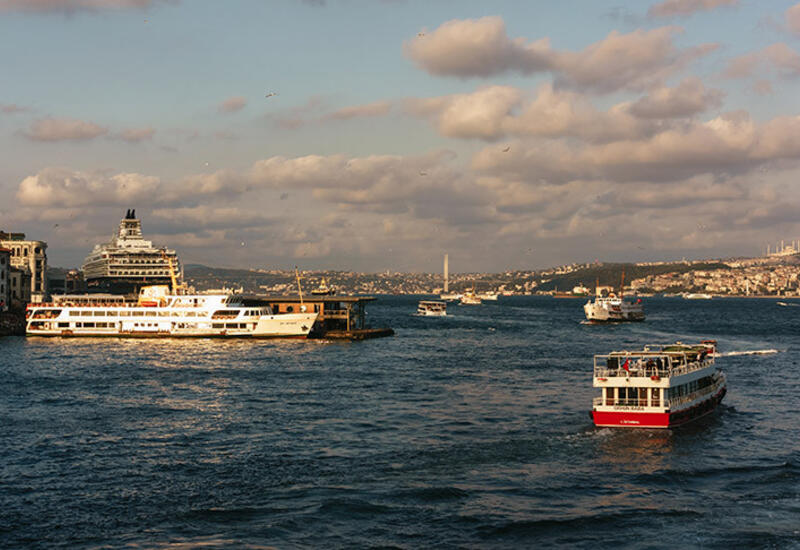 Турция повысит сбор за прохождение проливов Босфор и Дарданеллы