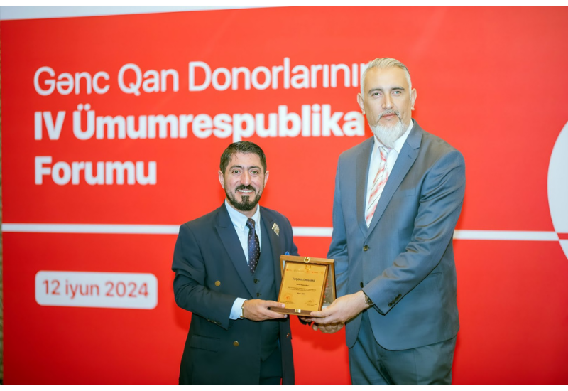 Банк Республика награжден за активное участие в донорстве крови