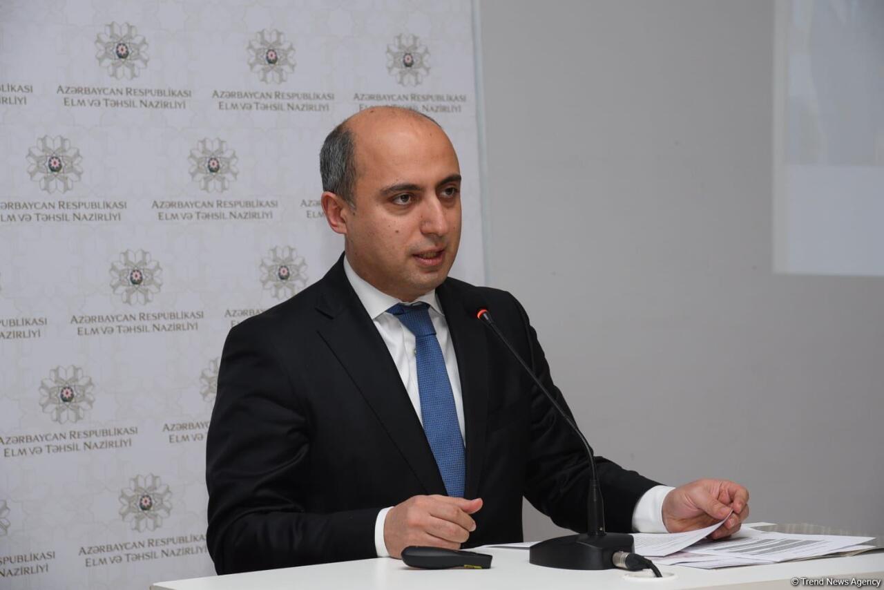 Зарплата преподавателей Карабахского университета будет выше средней