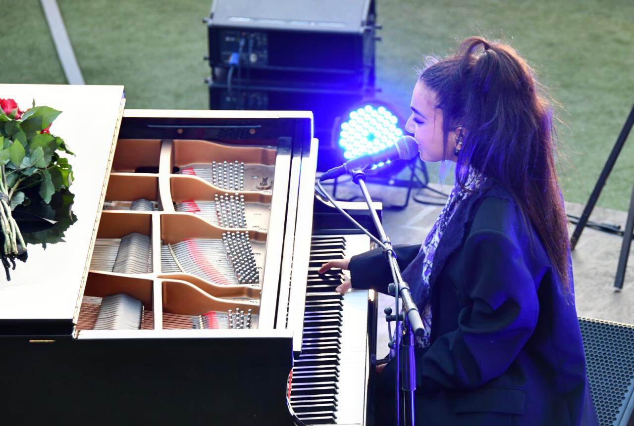 Феномен джаза и поп-романтизма французской исполнительницы Elia на Baku Piano Festival