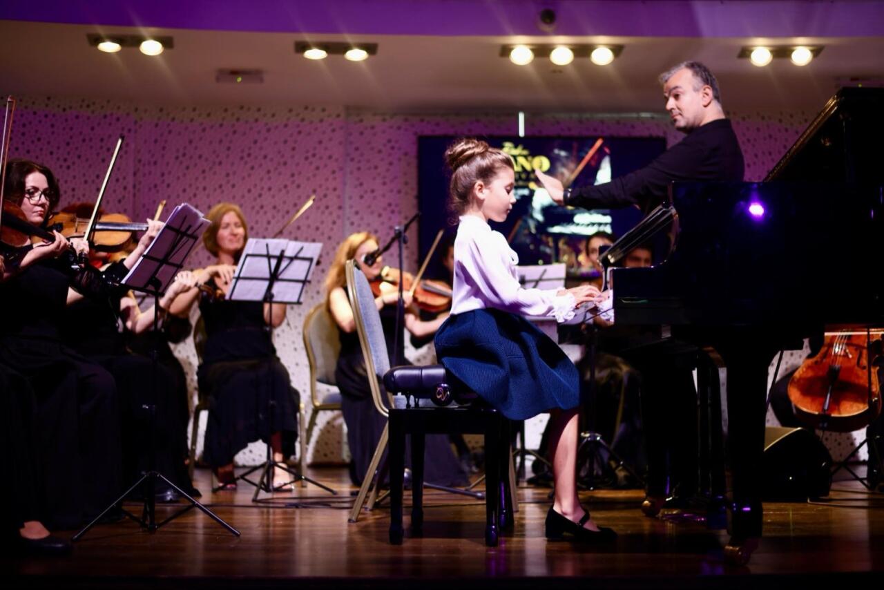 В рамках Baku Piano Festival представлен проект We are the future и экспозиция Arts Council Azerbaijan