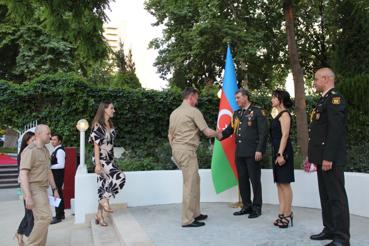 В Узбекистане отметили День Вооруженных сил Азербайджана