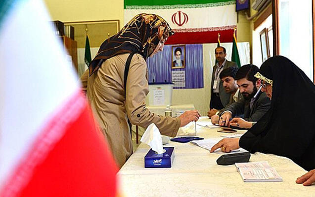 İranda prezident seçkiləri başlayıb
