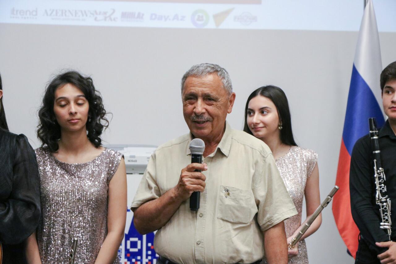 В Баку состоялся творческий вечер заслуженного деятеля искусств Мамедаги Умудова