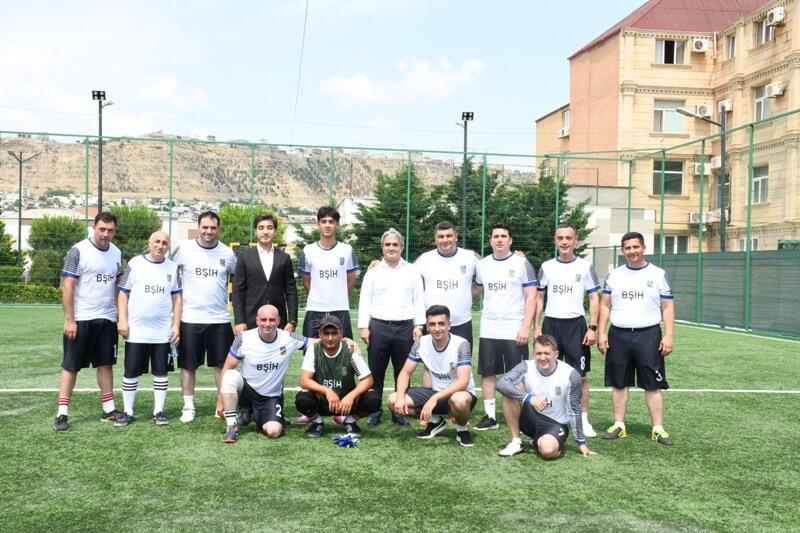 BŞİH və RİİB əməkdaşları futbol meydançasında yarışdılar