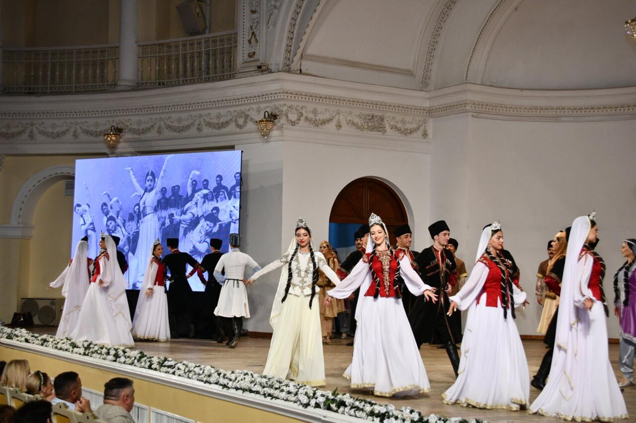В Баку прошел праздничный вечер, посвященный 95-летию Розы Джалиловой