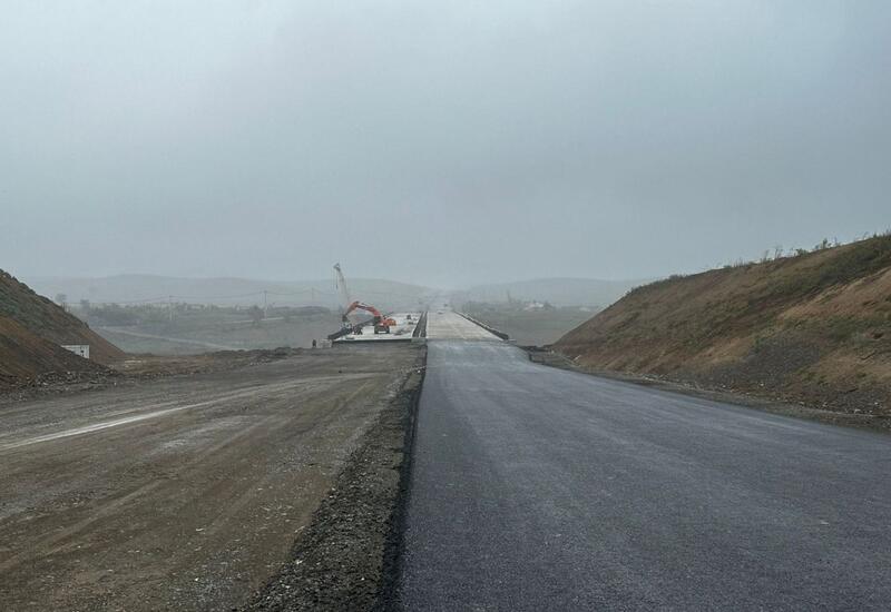 Названы сроки завершения строительства новой дороги от Тбилиси до границы с Азербайджаном