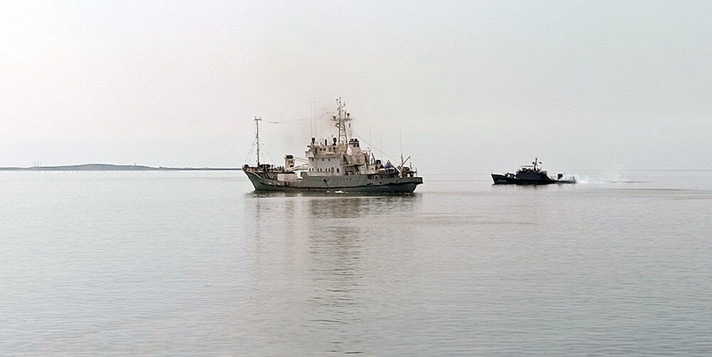Военные корабли Каспийской флотилии России покинули бакинский порт