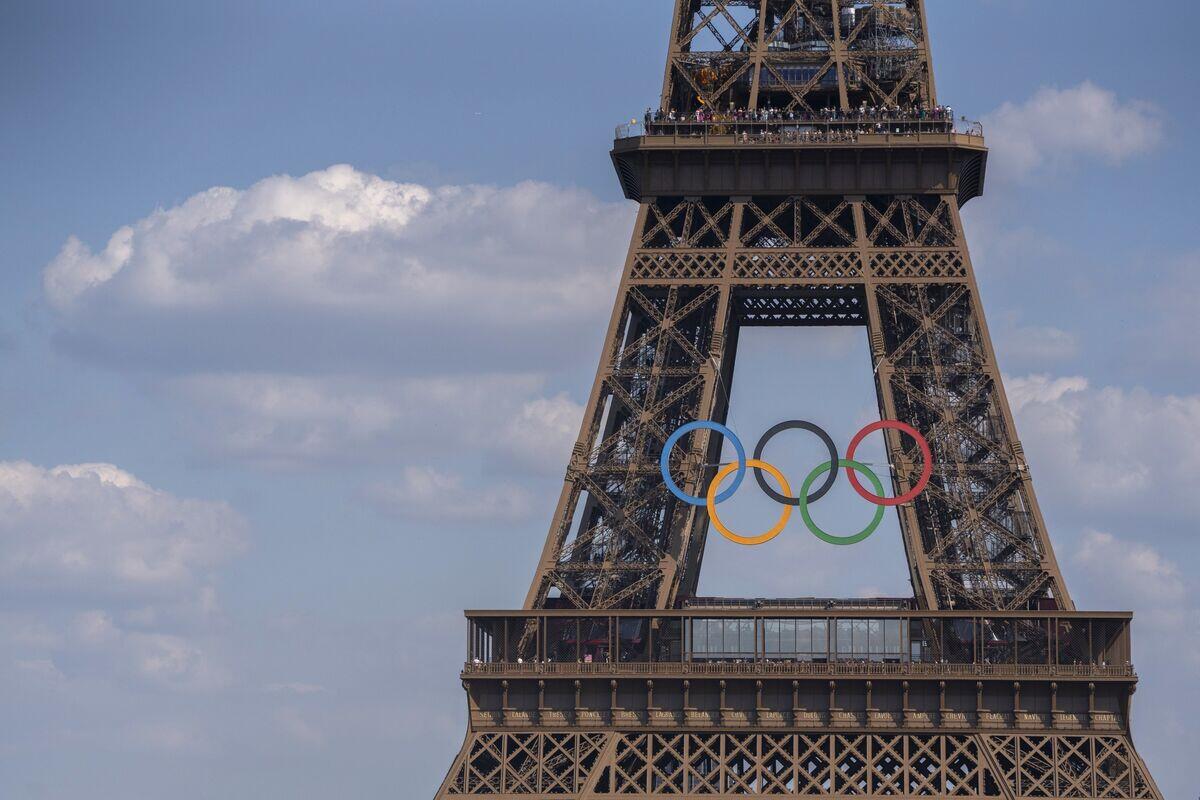 Франция продолжает нести потери в преддверии Олимпиады