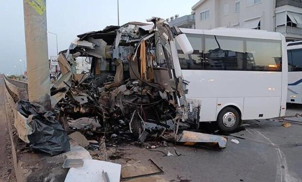 В Анталье разбился автобус с туристами,