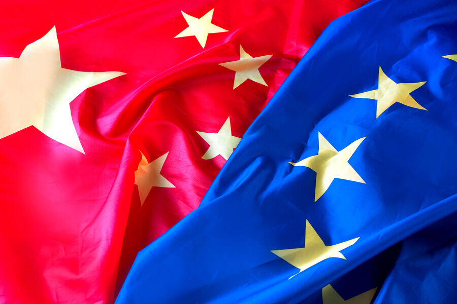 В Китае назвали сроки начала торговой войны с Европой