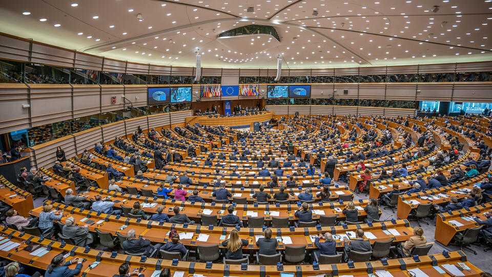 В Европарламенте встречаются 