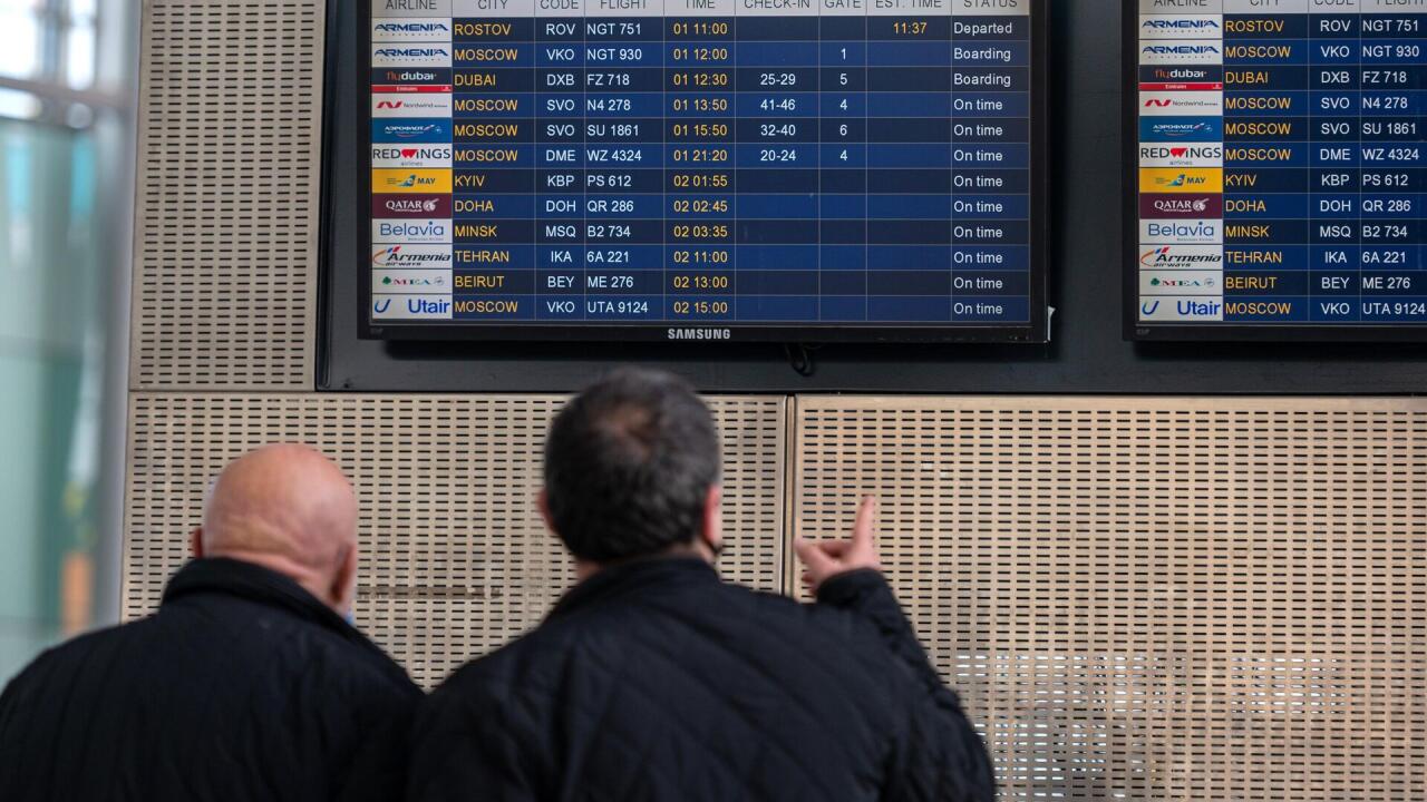 Россияне сталкиваются с дискриминацией в аэропорту Еревана