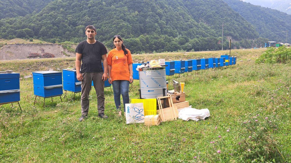 IDEA İctimai Birliyinin “Gənc arıçı” layihəsi uğurla davam edir