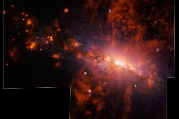 Обнаружена убивающая галактики газовая структура