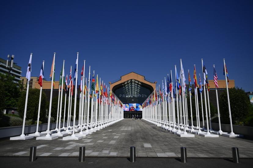 Франция морит голодом спортсменов, прибывших на Олимпиаду