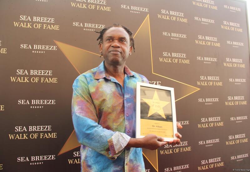 Dr.Alban заложил звезду в Sea Breeze Walk of Fame в Баку