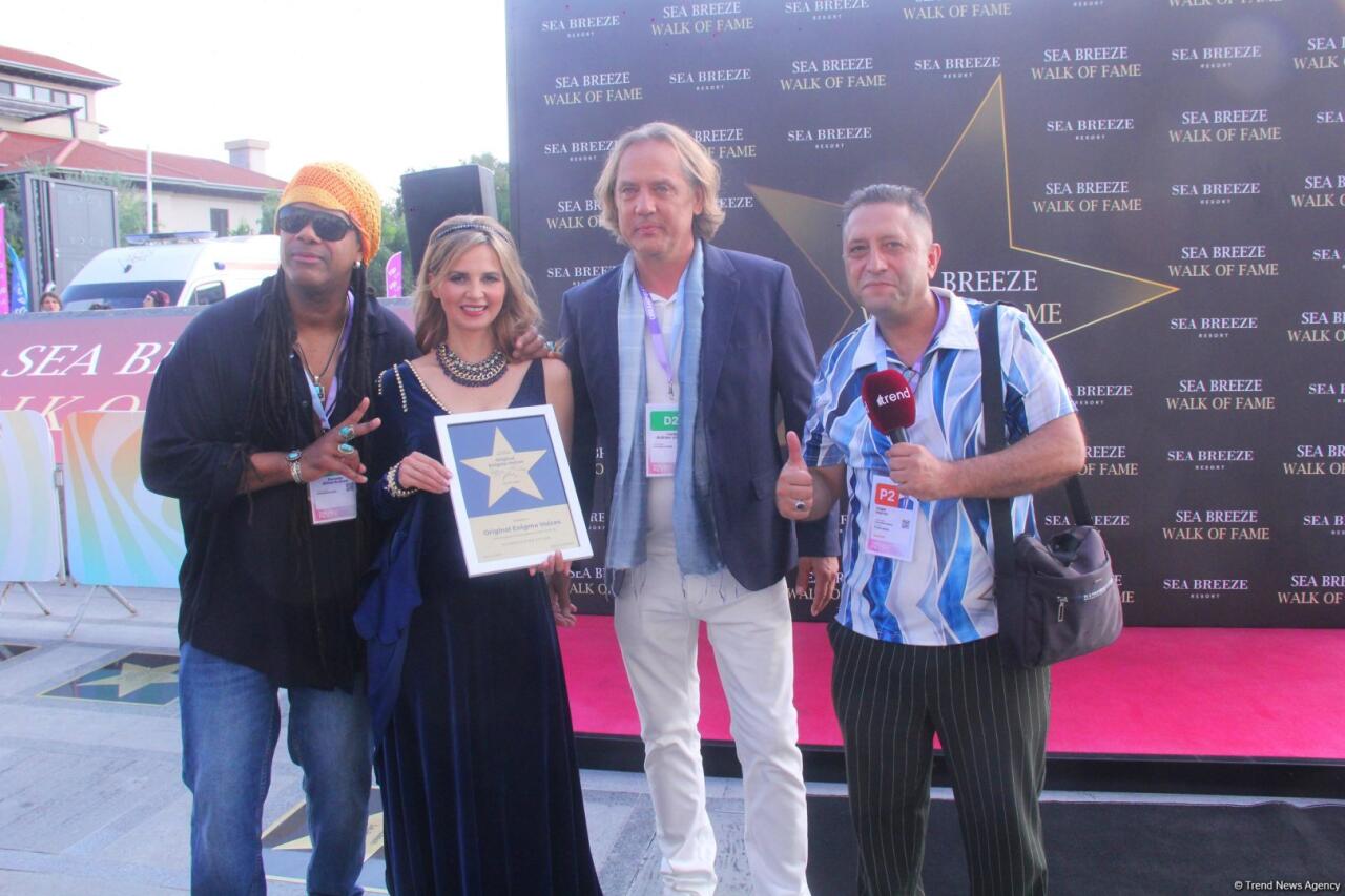 Enigma заложила звезду в Sea Breeze Walk of Fame в Баку