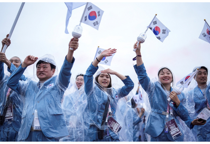 Южнокорейские пловцы уехали из олимпийской деревни в Париже