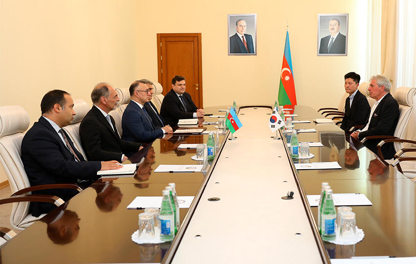 Обсуждены перспективы сотрудничество между Азербайджаном и Кореей в сфере здравоохранения