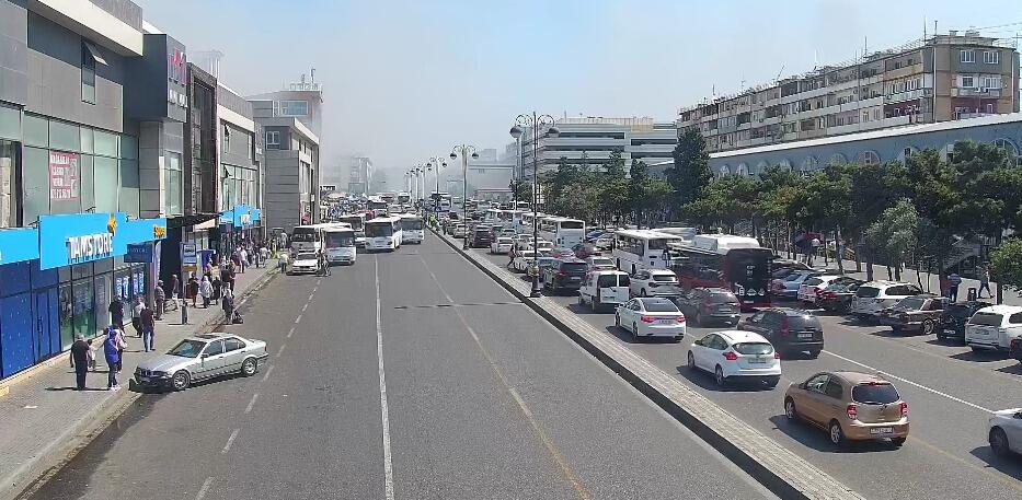 Bakıda bazardakı yanğın söndürülüb