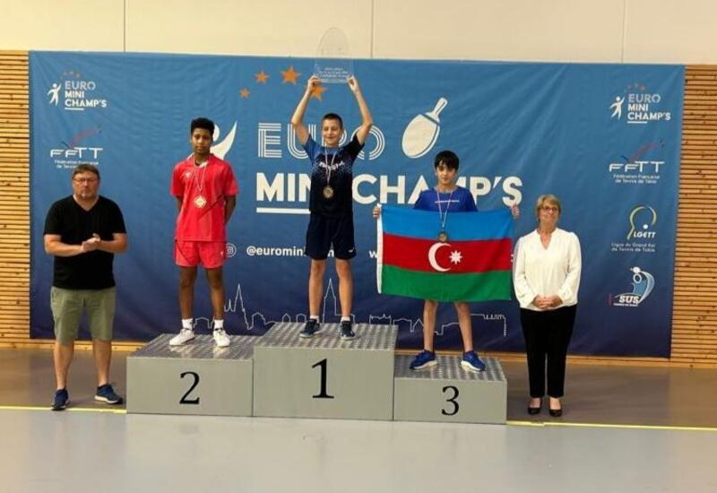 Stolüstü tennisçimiz Fransadan medalla qayıdır