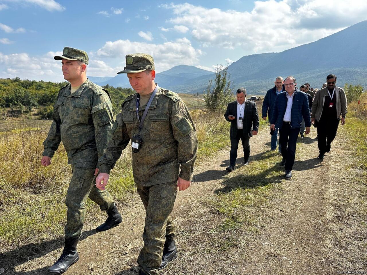 В Агдере проведён осмотр массового захоронения