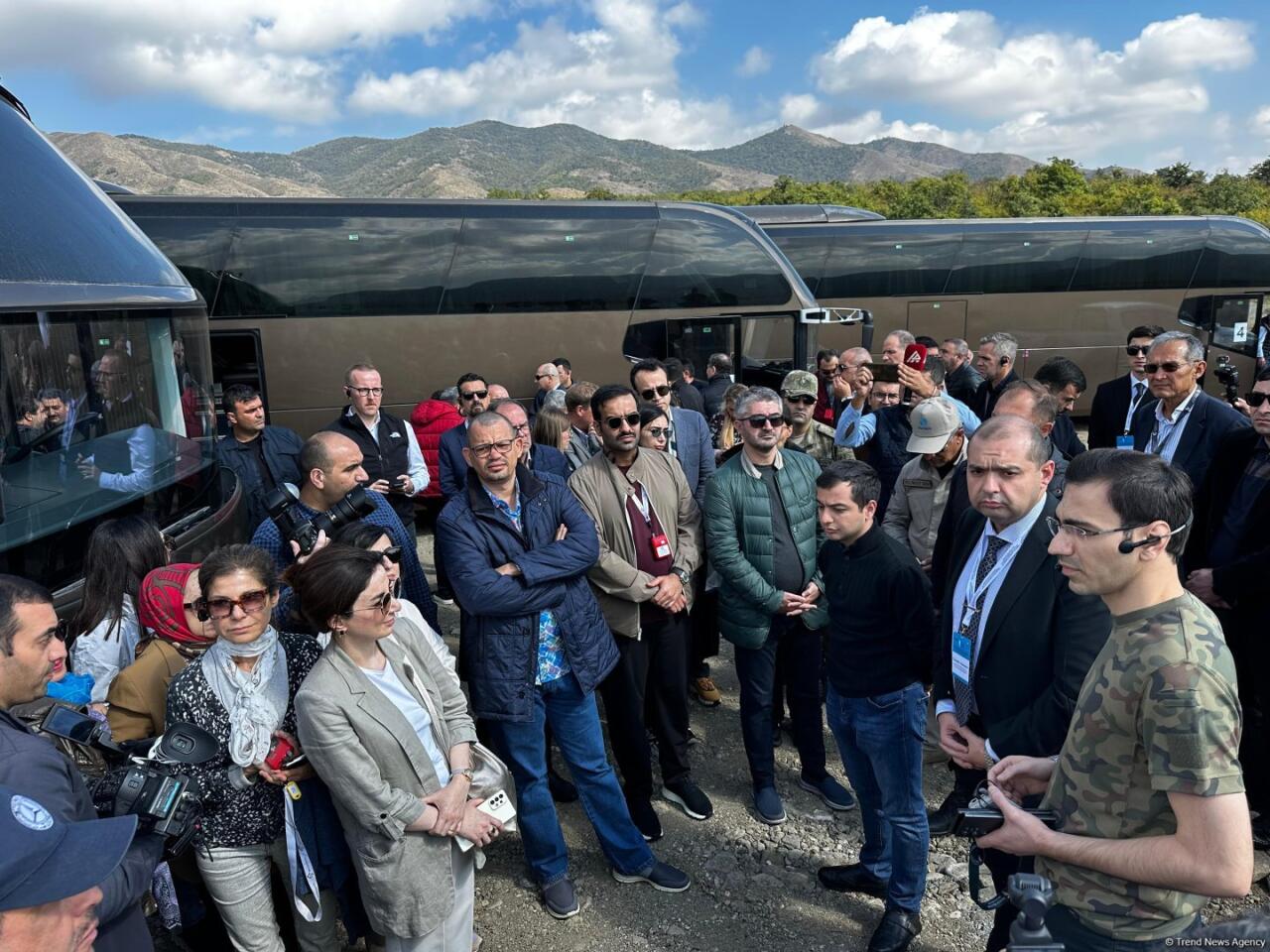 В Агдере проведён осмотр массового захоронения