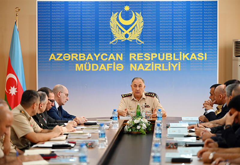 Yeni hərbi nizamnamə layihələrinin hazırlanması məqsədilə yaradılan işçi qrupunun görüşü keçirilib