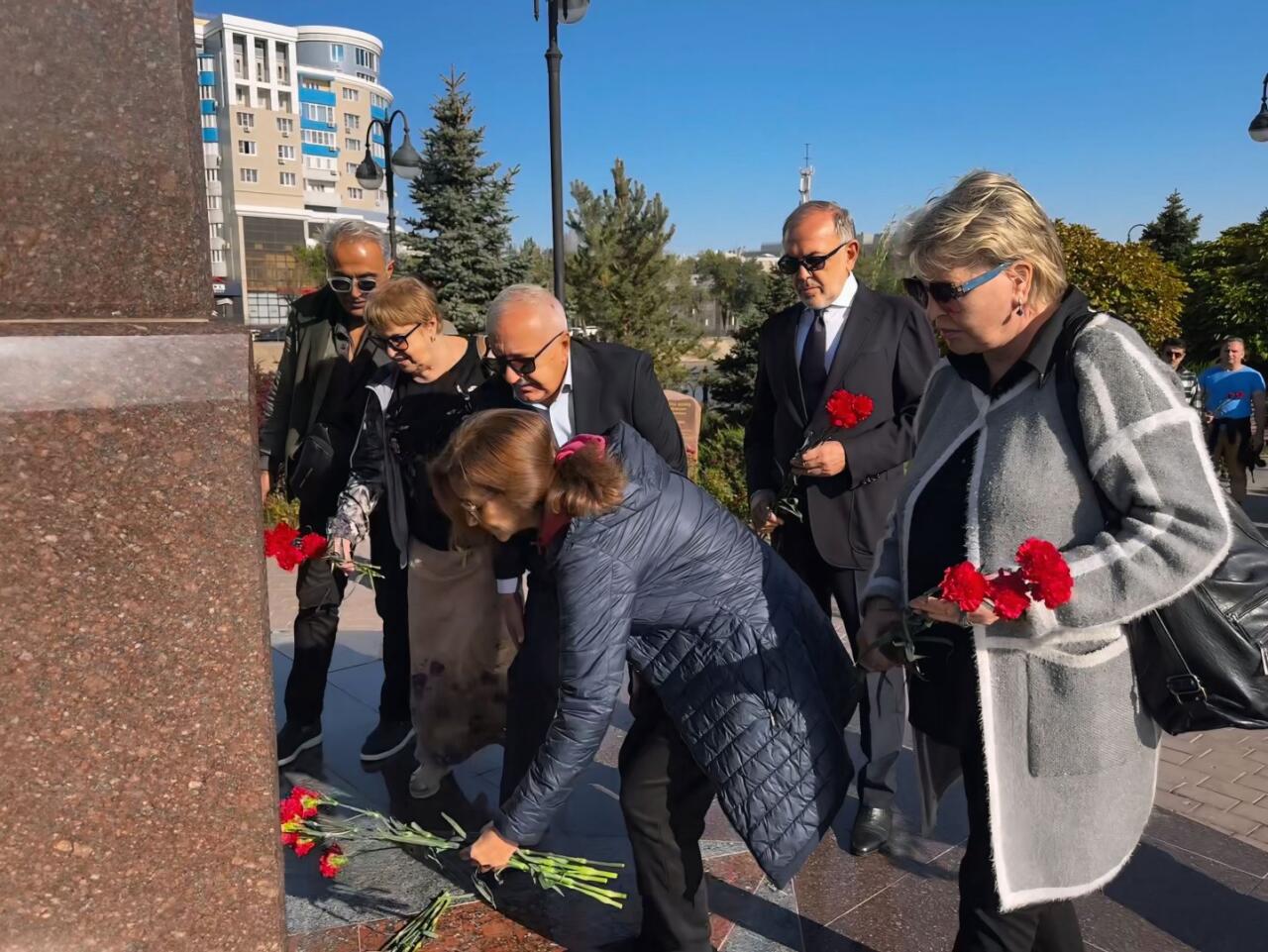 Русский драмтеатр радует зрителей в Астрахани спектаклем "Капитанская дочка"